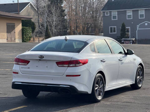 2020 Kia Optima LX