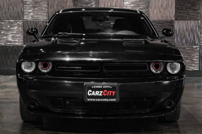 2015 Dodge Challenger SXT