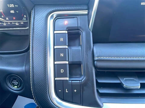 2022 GMC Yukon XL SLT