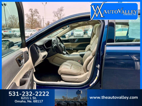 2017 Lincoln Continental Select