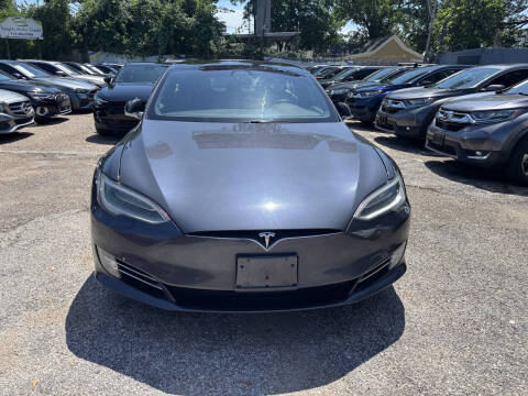 2020 Tesla Model S Long Range