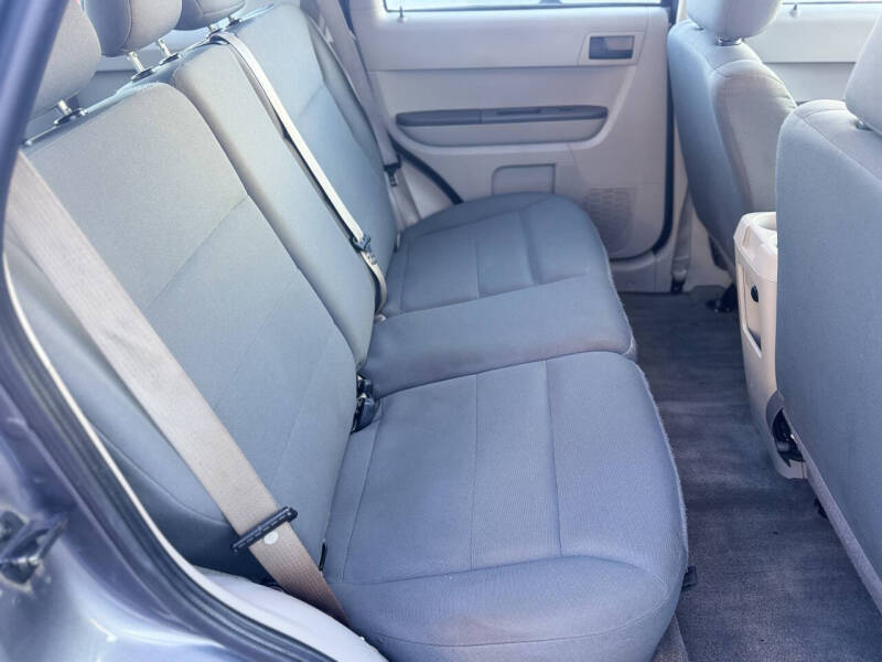 2009 Ford Escape XLS