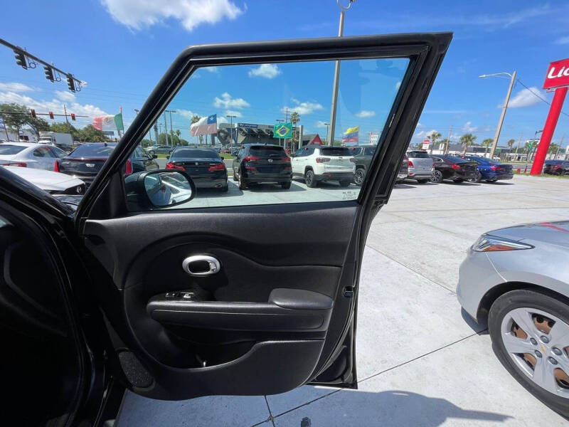 2018 Kia Soul +