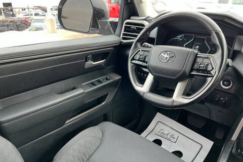 2022 Toyota Tundra SR5