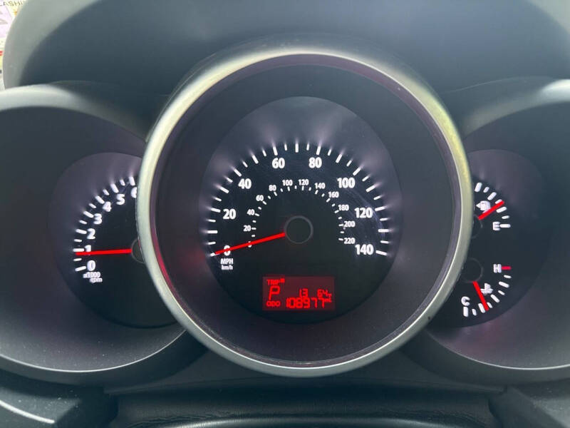 2012 Kia Soul +