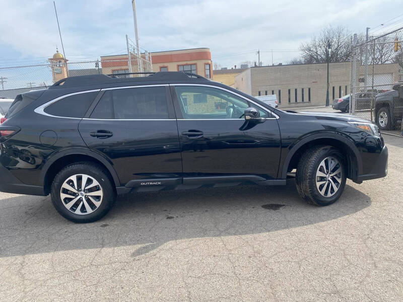 2022 Subaru Outback Premium