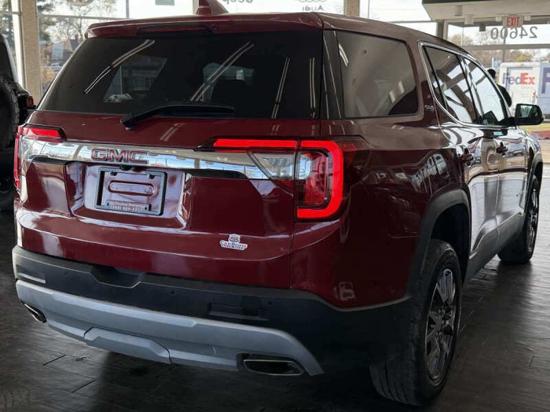 2020 GMC Acadia SLE