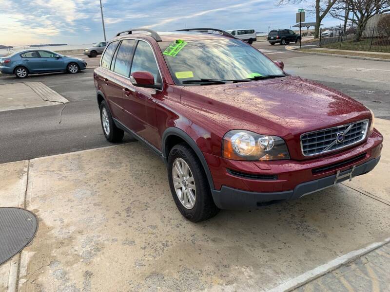 2008 Volvo XC90 for sale at Quincy Shore Automotive in Quincy MA