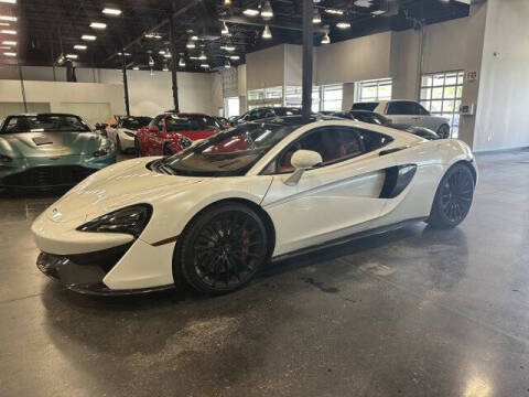 2017 McLaren 570GT
