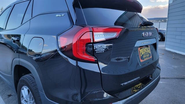 2024 GMC Terrain SLT