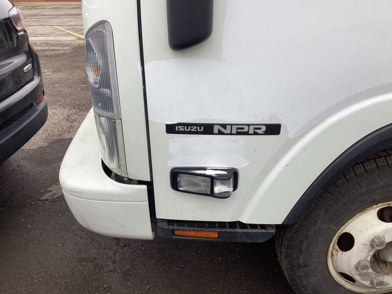 2018 Isuzu NPR