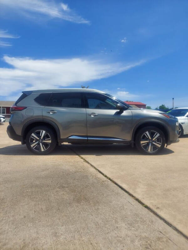 2021 Nissan Rogue SL