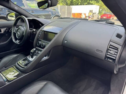 2016 Jaguar F-TYPE