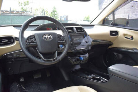 2019 Toyota Prius XLE