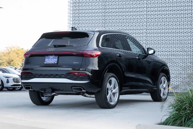 2025 Audi Q5 quattro Premium Plus TFSI