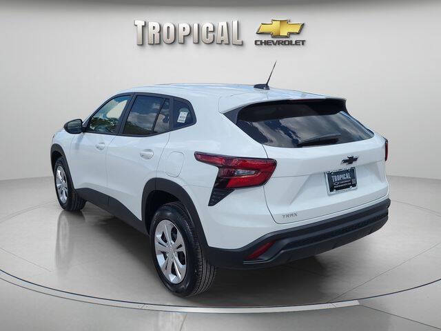 2026 Chevrolet Trax LS