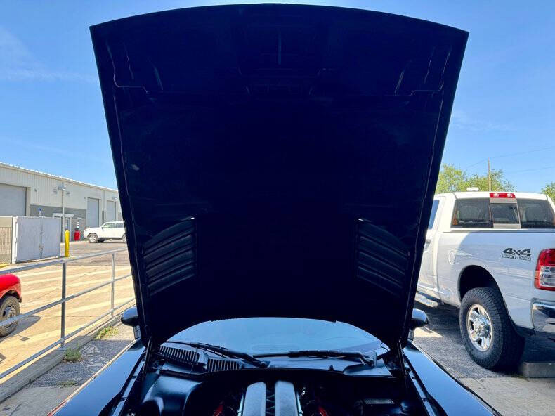 2004 Dodge Viper SRT-10