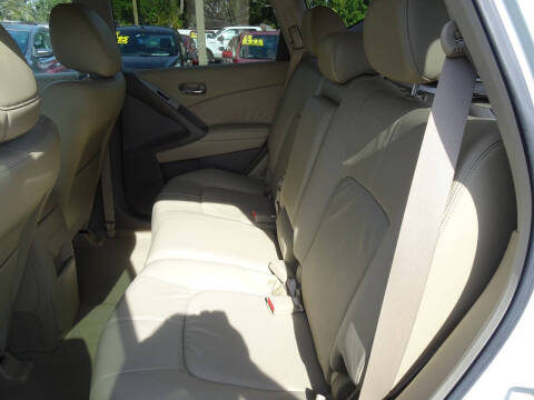 2010 Nissan Murano LE