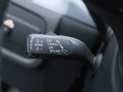 2015 Volkswagen Touareg V6 Lux