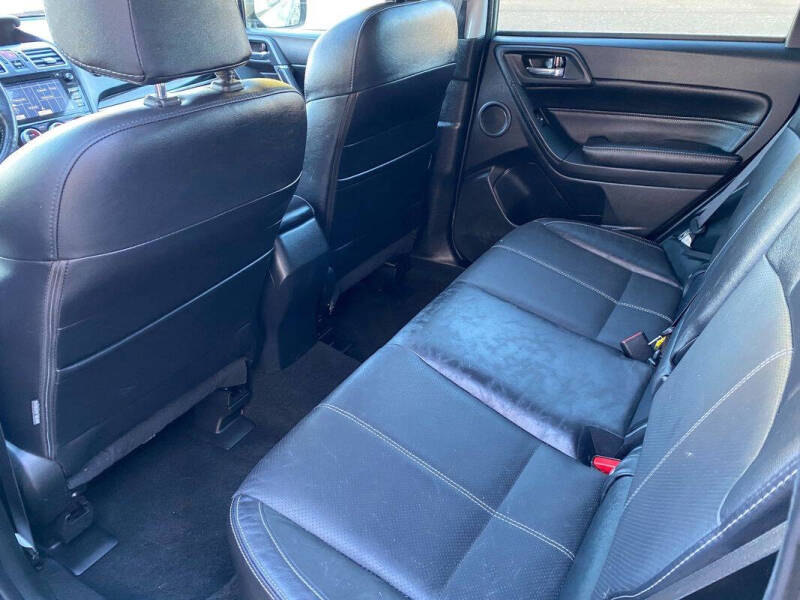 2017 Subaru Forester 2.5i Touring