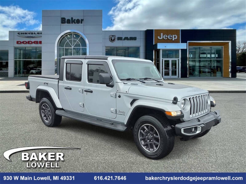2022 Jeep Gladiator Overland's photo