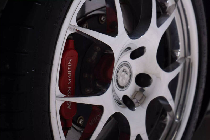 2006 Aston Martin V12 Vanquish S