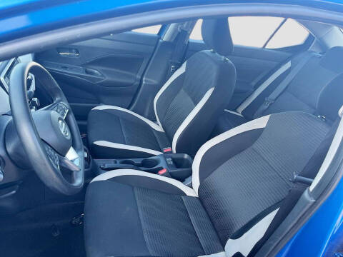2022 Nissan Versa SV