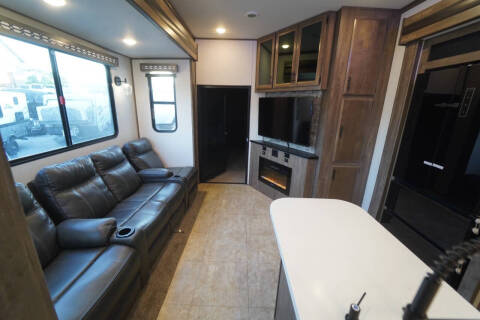 2022 F0REST RIVER ROGUE