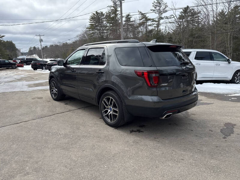 2017 Ford Explorer Sport