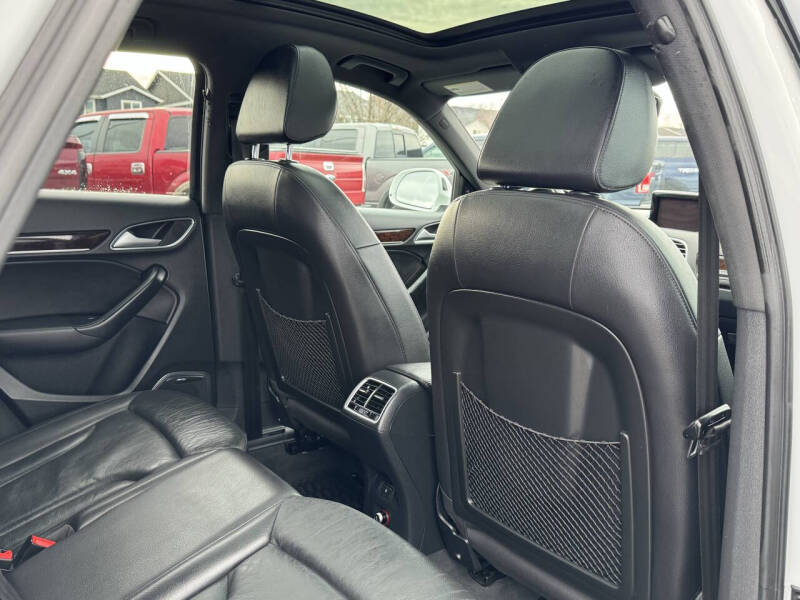 2018 Audi Q3 2.0T quattro Premium Plus