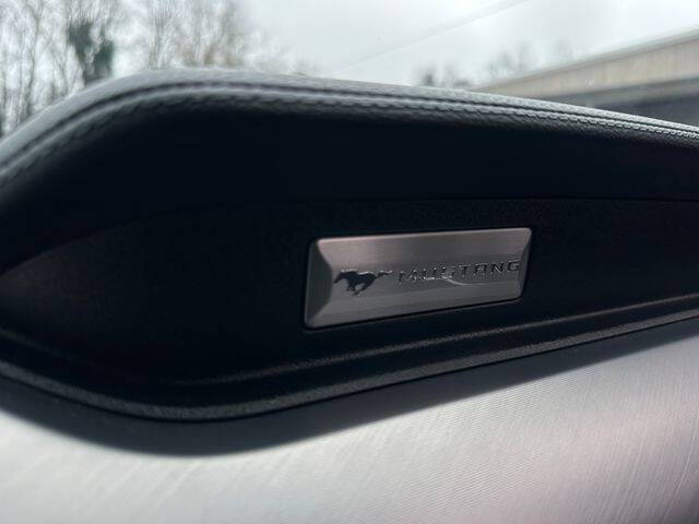 2022 Ford Mustang EcoBoost Premium
