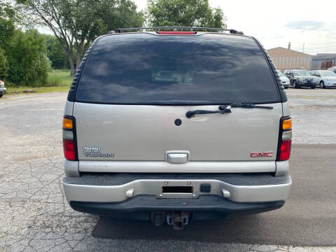 2004 GMC Yukon Denali