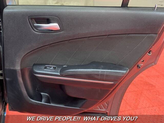 2015 Dodge Charger SXT