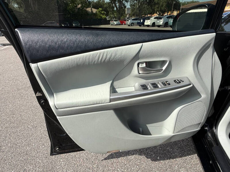 2012 Toyota Prius v Five