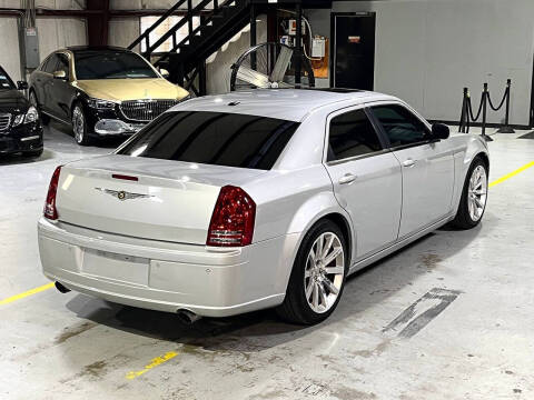 2009 Chrysler 300 SRT-8