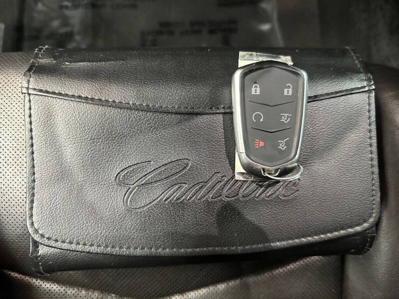 2017 Cadillac Escalade Platinum