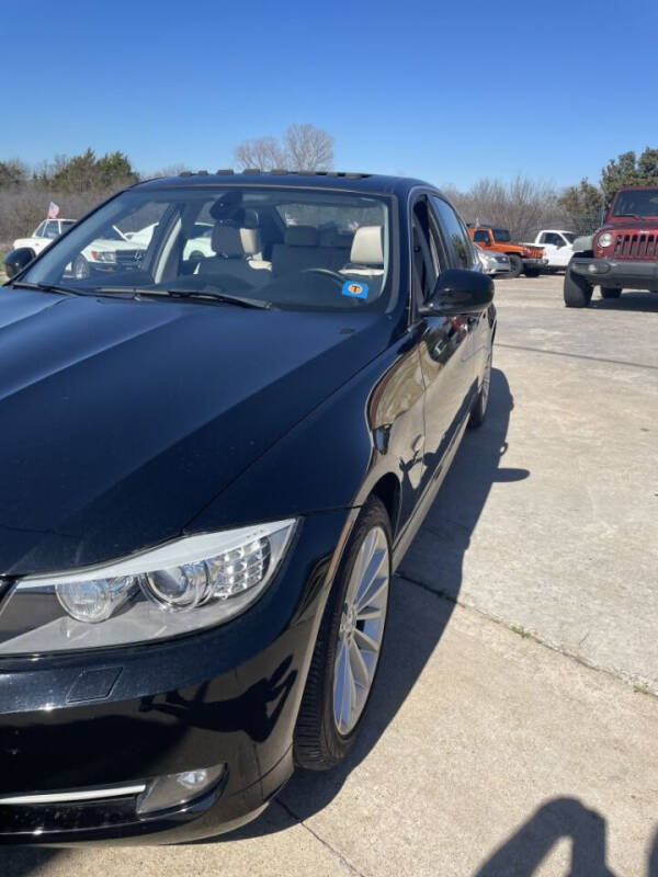 2011 BMW 3 Series 335i photo 11