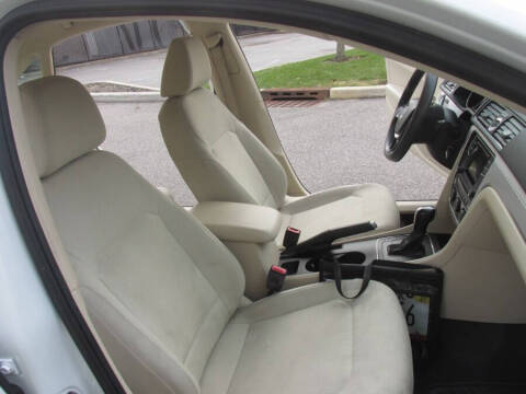 2017 Volkswagen Passat 1.8T S