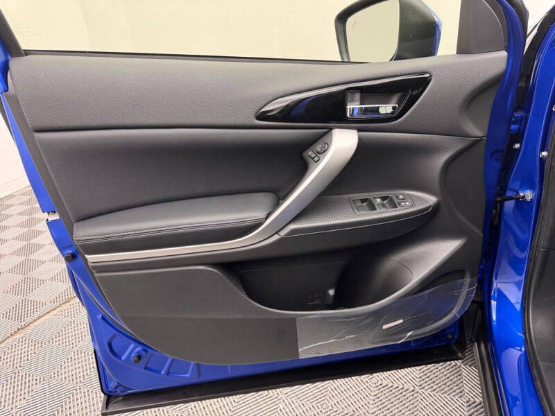 2025 Mitsubishi Eclipse Cross SE