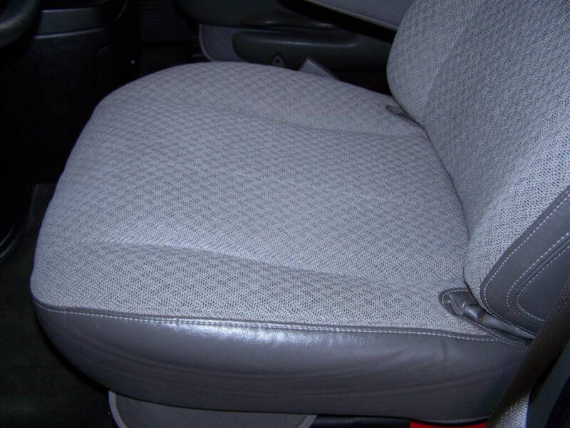 2017 Chevrolet Express LT 2500