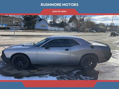 2013 Dodge Challenger SXT Plus