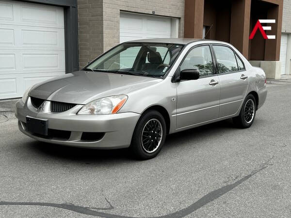 2004 Mitsubishi Lancer ES 4AT's photo