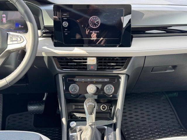 2025 Volkswagen Taos S 4Motion