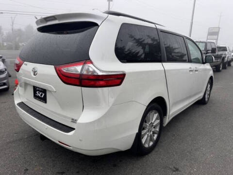 2015 Toyota Sienna