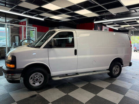 2024 GMC Savana 2500