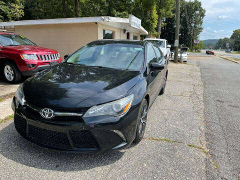 2015 Toyota Camry for sale at Knox Bridge Hwy Auto Sales in Canton GA