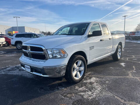 2024 RAM 1500 Classic SLT