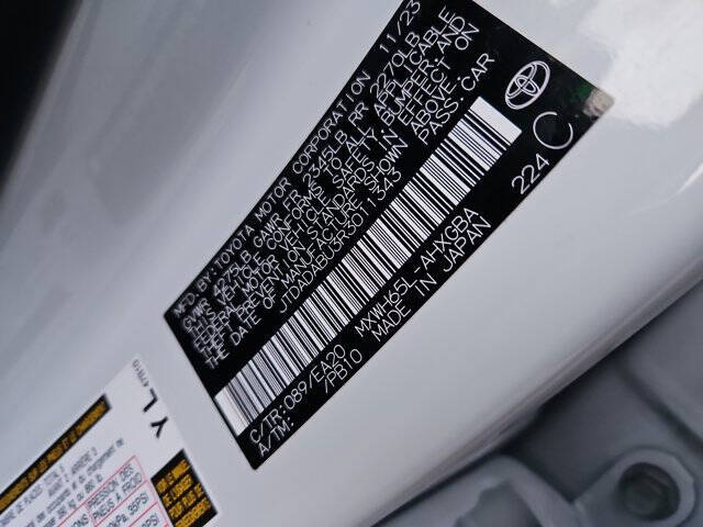 2024 Toyota Prius XLE