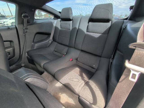 2014 Ford Mustang V6