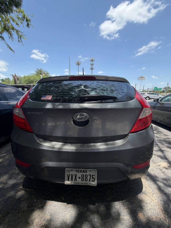 2015 Hyundai Accent GS